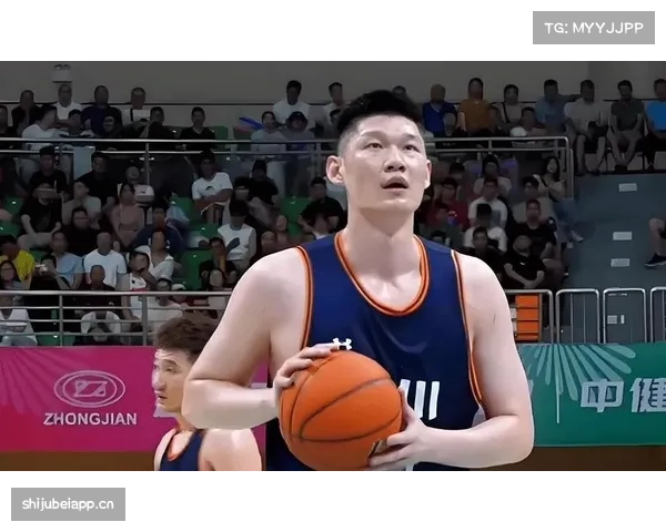 四川男篮双塔周琦胡金秋威力显著 但季后赛压力处理不足